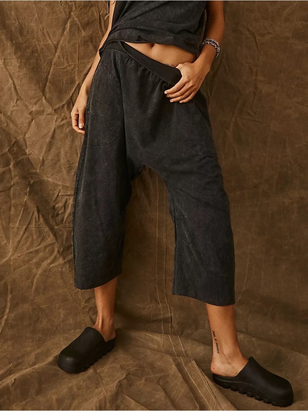 Free People | Hot Shot Relaxed Pants in Black Medium